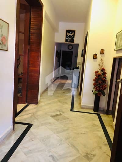 12 Bedroom 4 Unit Double Gated House For sale