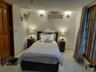 Fully Furnished Room For Rent