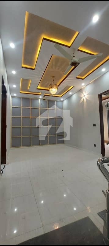 7 Marla Upper portion available for rent in Lahore Medical society phase 1 Canal Road Lahore