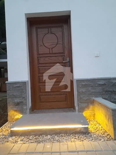 One Bedroom Fully Furnished For Longtime.