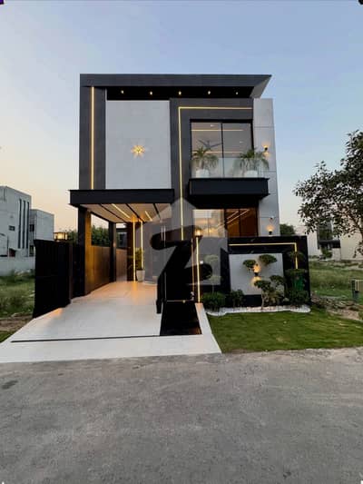 ANW REAL ESTATE PROUDLY OFFERS: DHA 9 TOWN 5 MARLA HOUSE FOR SALE OFFERING 3 BEDROOMS | PERFECT FAMILY RESIDENCE
