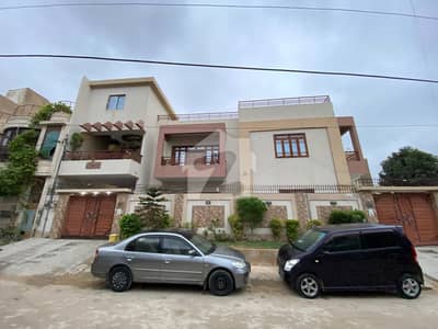 Highly-Desirable Corner House Available In Gulistan-E-Jauhar - Block 2 For Sale Highly-Desirable Corner House Available In Gulistan-E-Jauhar - Block 2 For Sale