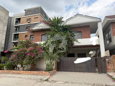 16 Marla House For Sale At Investor Rate