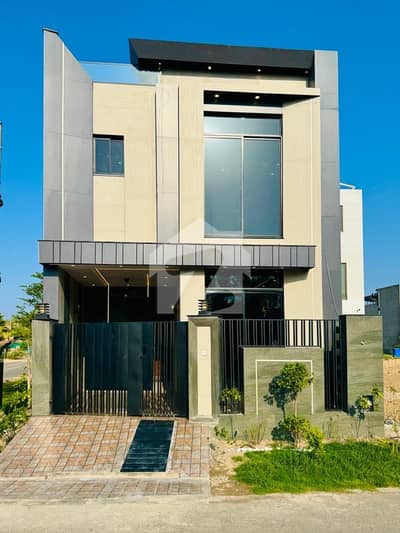 Beautiful House For Sale In Plam City
