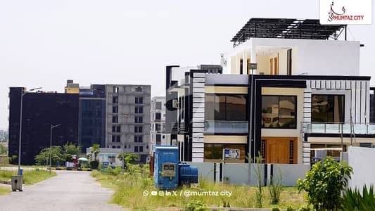 30*50 (6 Marla) Prime Location Gulyana Road Plot for Sale in Mumtaz City