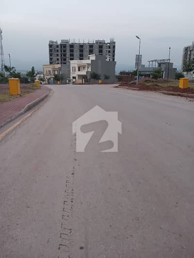 بحریہ انکلیو - سیکٹر ایف بحریہ انکلیو,بحریہ ٹاؤن,اسلام آباد میں 1 کنال رہائشی پلاٹ 3.85 کروڑ میں برائے فروخت۔