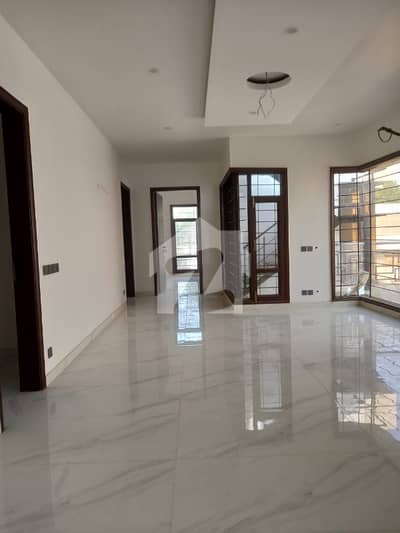 Prime Location KDA Scheme 1 Extension House Sized 600 Square Yards Is Available Prime Location KDA Scheme 1 Extension House Sized 600 Square Yards Is Available