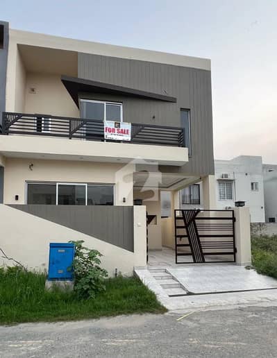 5 Marla Stunning House For Sale In DHA 9 Town Lahore | Ideal Location 5 Marla Stunning House For Sale In DHA 9 Town Lahore | Ideal Location