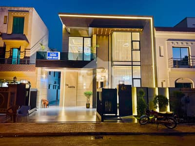 10 Marla Residential House For Sale In Tulip Block, Nearby Commercial Market, School, Mosque and Health Care Canter