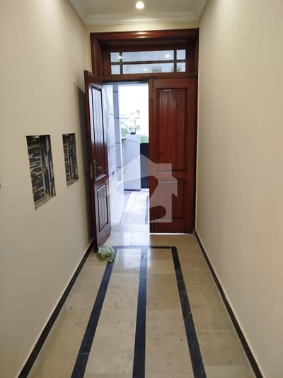 1 KANAL BRAND-NEW HOUSE AVAILABLE FOR RENT G15