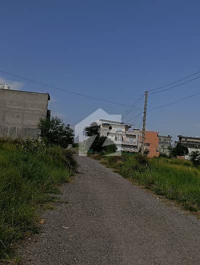 Top Location Plot For Sale Sector I-16/3 Plot No 471
