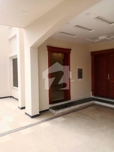 Bahria Enclave Sector A 10 Marla House For Rent