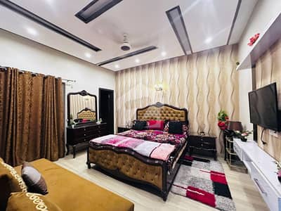 **Owner-Built 10 Marla Bungalow For Sale In Paragon City | 15KW Solar | 7 Inverter ACs** **Owner-Built 10 Marla Bungalow For Sale In Paragon City | 15KW Solar | 7 Inverter ACs**