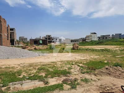 I am selling 5marla residential plot block C , Gulberg Residencia Islamabad