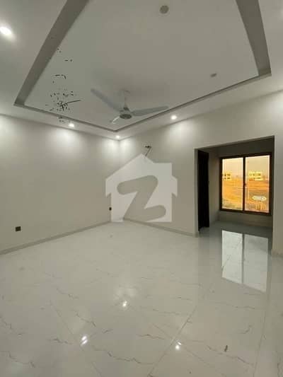 Ready To Move 250 Sq Yd 4 & 5 Bedroom DDL Luxury Villa FOR SALE. Only 4km From Main Entrance Of BTK. Near GRAND MOSQUE, A-Plus Quality Construction.