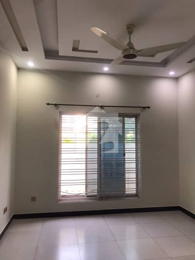 Double Storey 10 Marla House For rent In Bahria Town Phase 8 - Block B Rawalpindi