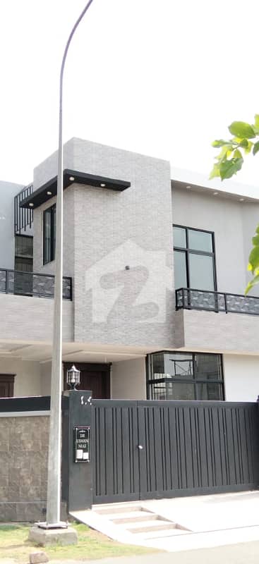 10 Marla Modern Style House For RENT | DHA RAHBAR