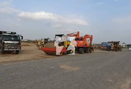 F-14/2 st no 44 plot 1 Kanal prime location for sale F-14/2 st no 44 plot 1 Kanal prime location for sale