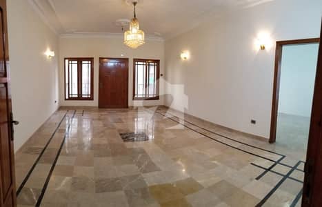 500 Yards Proper 4 Bedrooms Beautiful Portion For Rent