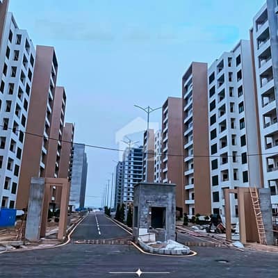 عسکری 12 عسکری,لاہور میں 4 کمروں کا 13 مرلہ فلیٹ 4.3 کروڑ میں برائے فروخت۔