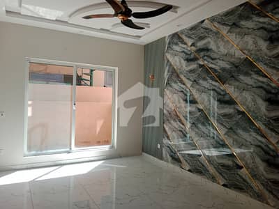 Brend New Luxury House For Rent