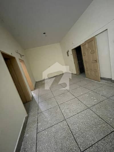 10 Marla Beautiful Upper Portion For Rent Allama Iqbal Town Lahore