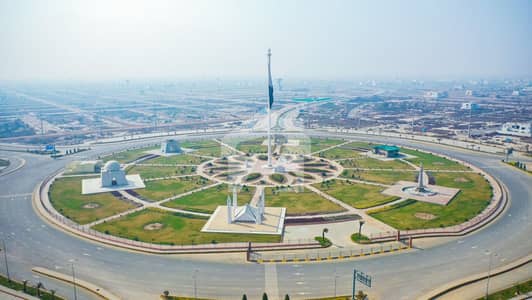 SECTOR R KANAL PLOT NEAR COMMERCIAL