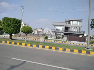 سینٹرل پارک - بلاک اے اے سینٹرل پارک ہاؤسنگ سکیم,لاہور میں 5 مرلہ رہائشی پلاٹ 90.0 لاکھ میں برائے فروخت۔ سینٹرل پارک - بلاک اے اے سینٹرل پارک ہاؤسنگ سکیم,لاہور میں 5 مرلہ رہائشی پلاٹ 90.0 لاکھ میں برائے فروخت۔