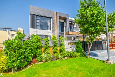 10 Marla Most Luxurious Modern Designer House For Sale At Hot Location Near To Kfc & 70ft Road