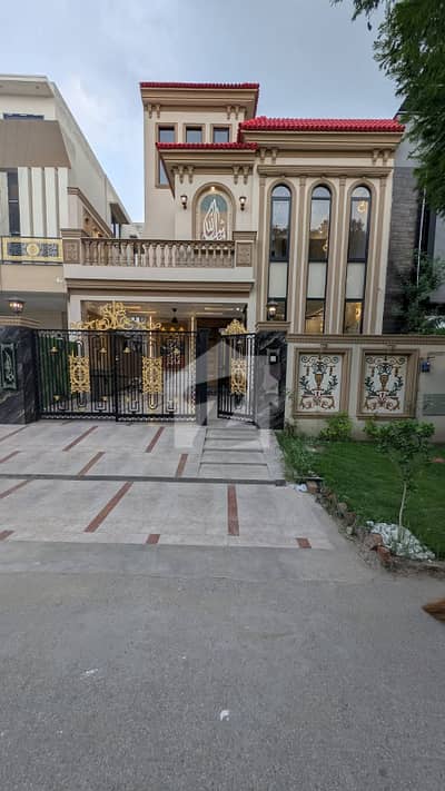10 Marla Brand New House For Sale In Lake City - Sector M-5 Raiwind Road Lahore