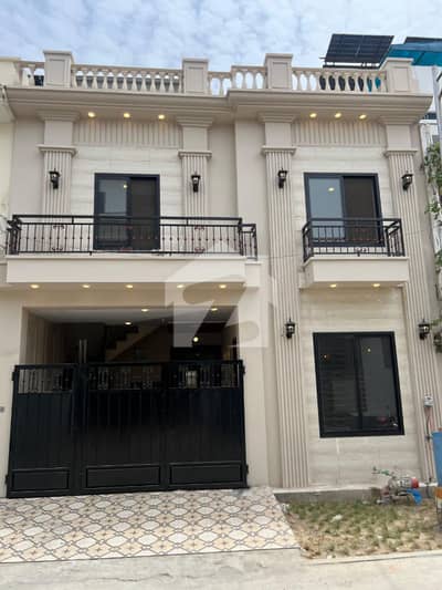 Al Haram Executive Villas House Sized 4 Marla For Sale