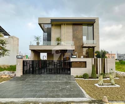 Original Pics 10 Marla Brand New 70ft Road House For Sale Near To DHA Raya Original Pics 10 Marla Brand New 70ft Road House For Sale Near To DHA Raya
