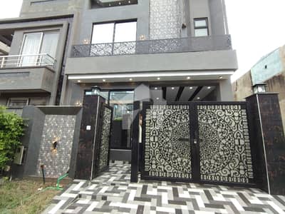 5 marla brand new double unit house available for sale in Paragon City