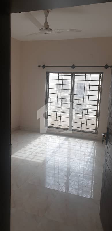 West Open Apartment For Sale In Askari 5