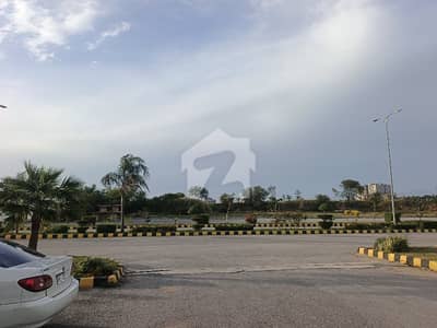 ائیرپورٹ گرین گارڈن - بلاک بی ایئرپورٹ گرین گارڈن,کشمیر ہائی وے,اسلام آباد میں 7 مرلہ رہائشی پلاٹ 65.0 لاکھ میں برائے فروخت۔