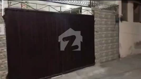 10 marla Beautiful House on Taunsa Road Garden town at ideal location