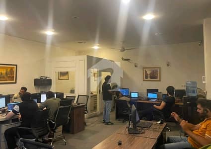 ڈی ایچ اے فیز 5 ڈی ایچ اے ڈیفینس,لاہور میں 4 مرلہ Studio دفتر 1.3 لاکھ میں کرایہ پر دستیاب ہے۔ ڈی ایچ اے فیز 5 ڈی ایچ اے ڈیفینس,لاہور میں 4 مرلہ Studio دفتر 1.3 لاکھ میں کرایہ پر دستیاب ہے۔
