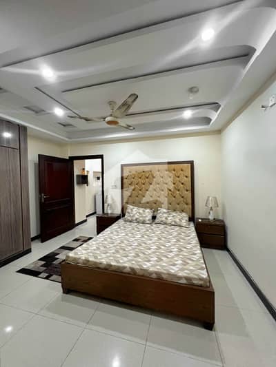 1 Bed Apartment In Well Maintained Building Available For Rent