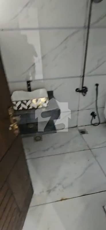 Flat available for rent  Brand new project  King Icon Khalid bin waleed road Upper floor Bungalow facing  2 bedrooms drawing lounge 3 washrooms  Stand by generator, lift Reserved car parking Security, 24 hours water  Maintenance 15k Demand 160k