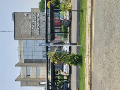 BEST OPERTUINTY FOR INVESTMENT 5.25 MARLA PLOT PLOT 3040 POSSESSION UTAILTY PAID READY FOR CONSTRUCTION MORE DETAILS CONTACT ME