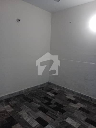 I-11, PHA C type 2nd floor luxury apartment for rent.