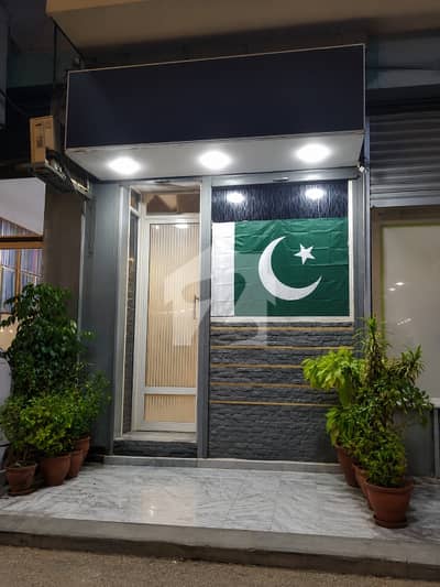 بخاری کمرشل ایریا ڈی ایچ اے فیز 6,ڈی ایچ اے ڈیفینس,کراچی میں 18 مرلہ Studio دکان 4.5 کروڑ میں برائے فروخت۔