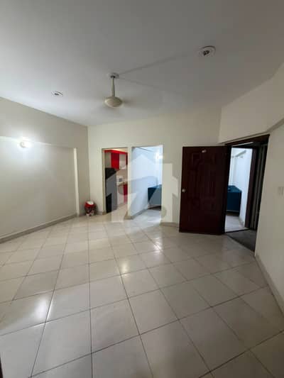 2 Bed DD Apartment for Sale in Sehar Commercial Lane 2 | Lift | 3rd Floor