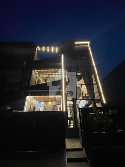 5 Marla Modern Luxury House Facing Main Park Park View City Lahore 5 Marla Modern Luxury House Facing Main Park Park View City Lahore