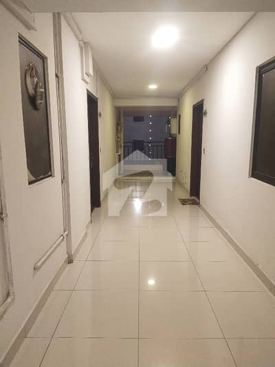 Exuctive. . 1 Bed Furnished . . . For Rent