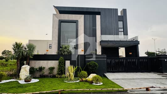 لیک سٹی ۔ سیکٹر ایم ۔ 3 لیک سٹی,رائیونڈ روڈ,لاہور میں 6 کمروں کا 1 کنال مکان 11.9 کروڑ میں برائے فروخت۔ لیک سٹی ۔ سیکٹر ایم ۔ 3 لیک سٹی,رائیونڈ روڈ,لاہور میں 6 کمروں کا 1 کنال مکان 11.9 کروڑ میں برائے فروخت۔
