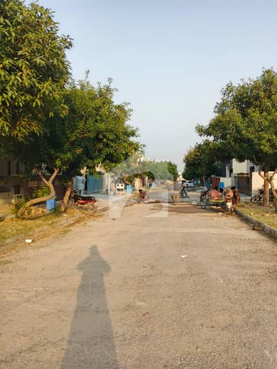 I am selling 7marla residential plot block M , Gulberg Residencia Islamabad