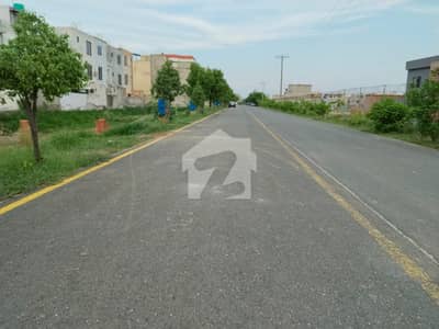 لیک سٹی۔ سیکٹر ایم 7 ۔ بلاک سی 2 لیک سٹی ۔ سیکٹرایم ۔ 7,لیک سٹی,رائیونڈ روڈ,لاہور میں 5 مرلہ رہائشی پلاٹ 1.6 کروڑ میں برائے فروخت۔ لیک سٹی۔ سیکٹر ایم 7 ۔ بلاک سی 2 لیک سٹی ۔ سیکٹرایم ۔ 7,لیک سٹی,رائیونڈ روڈ,لاہور میں 5 مرلہ رہائشی پلاٹ 1.6 کروڑ میں برائے فروخت۔