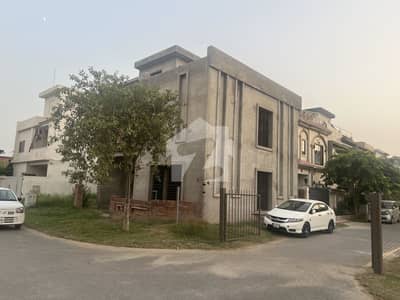 5 Marla 19 Sqft Corner Grey Structure House For Sale