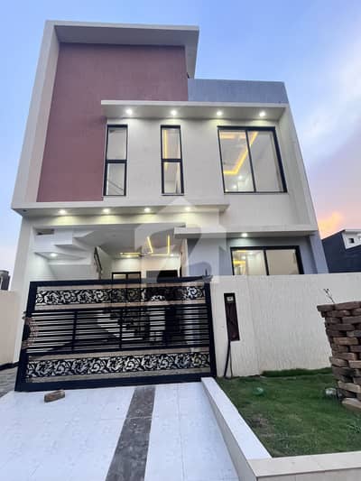 بی ۔ 17 اسلام آباد میں 4 کمروں کا 5 مرلہ مکان 2.38 کروڑ میں برائے فروخت۔ بی ۔ 17 اسلام آباد میں 4 کمروں کا 5 مرلہ مکان 2.38 کروڑ میں برائے فروخت۔